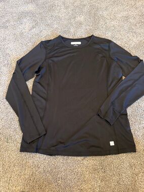 Arc'teryx Women's Black Long-Sleeve Crew Tee